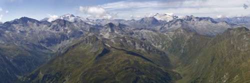 View from the summit of the Weisseck to the Hohe Tauern