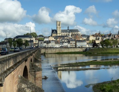 Nevers. The bridge of Loire. View on the city and cathedral Saint Saint-Cyr and Sainte-Julitte. Nievre department. Bourgogne Franche Comte. France