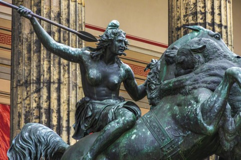 Bronze sculpture of a mounted Amazon