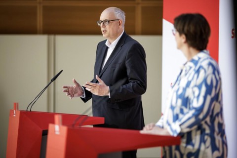 (R-L) Press conference with Saskia Esken, SPD chairperson, and Andreas Bovenschulte, top candidate
