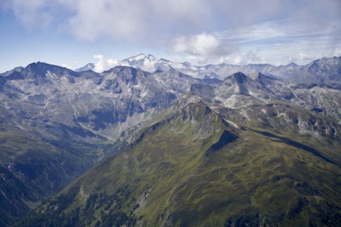 View from the summit of the Weisseck to the Hohe Tauern