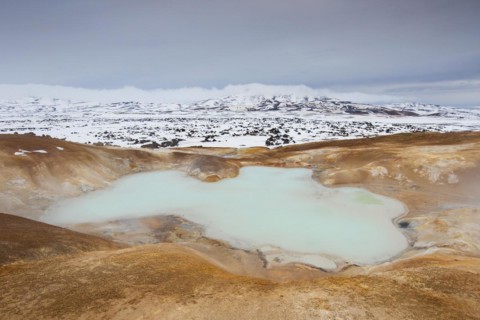 Sulphuric lake at Leirhnjukur