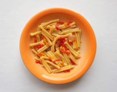 Pasta with peppers