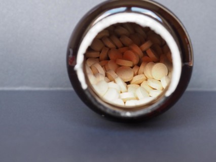 Vitamin C and D3 tablets