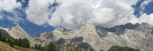 Steep southern flank of the limestone mountain range of the Haut de Cry peak