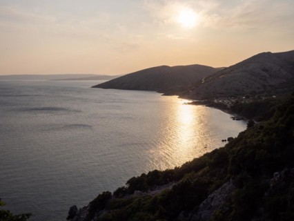 Evening mood in front of sunset