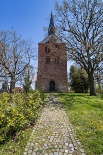 Hakenberg village church