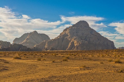 Mountainlandscape and desert in Wadi Rum