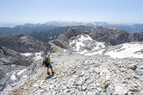 Mountaineers crossing from Hoher Goell to Hoher Brett