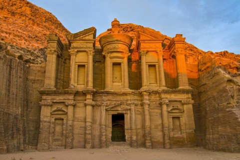 Ancient tomb Ed deir in the rock