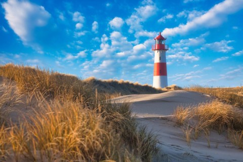 List-Ost lighthouse on the elbow