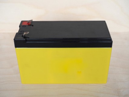 Lead acid rechargeable battery