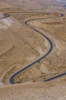 Serpentine Road in King's Canyon