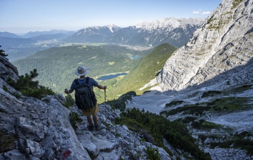 Mountaineers in a cirque