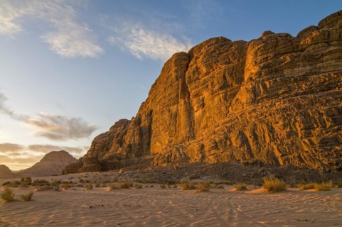 Mountainlandscape and desert in Wadi Rum