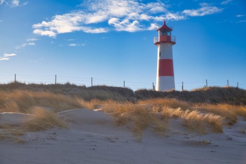 List-Ost lighthouse on the elbow