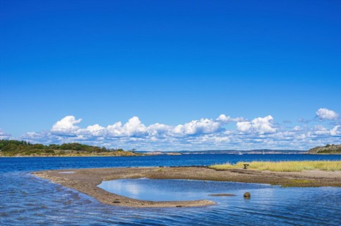 Headland and fairway between the Koster Islands