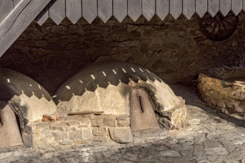 Dome ovens