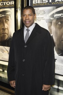 Denzel Washington attends the Flight