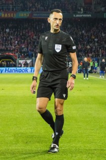 Referee Jose Maria Sanchez