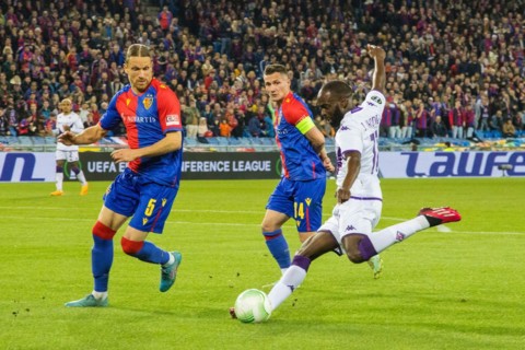 Jonathan IKONE