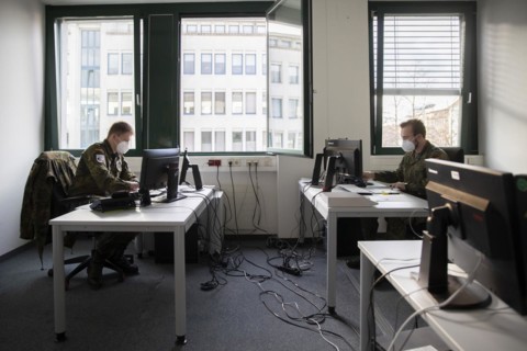 Soldiers of the German Armed Forces support the public health department in tracing contacts of Corona infected persons