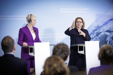 (R-L) Svenja Schulze, Federal Minister for Economic Cooperation and Development, and Cindy McCain,