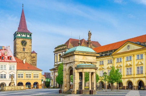 Picturesque historic arbour houses