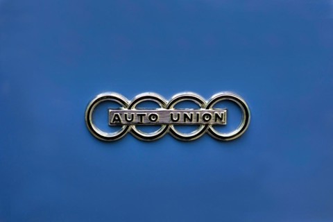 Logo of the Auto Union on a blue background