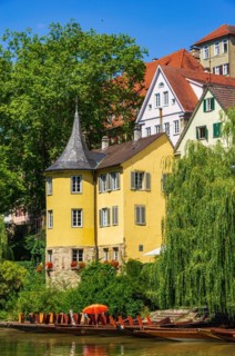Hoelderlinturm and Stocherkaehne as part of the ensemble of the historic Neckar front