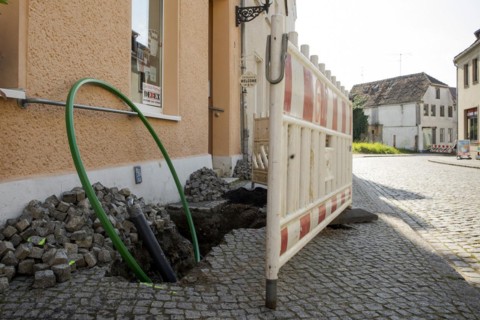 Laying of fibre optic cables in rural areas