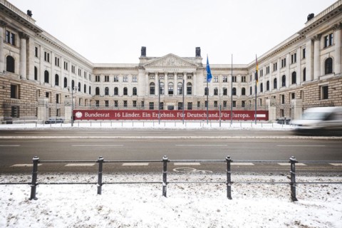 Snow in front of the Bundesrat in Berlin. 09.02.2021.