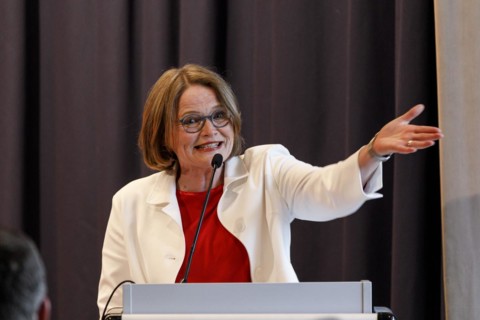 Klaudia Zepuntke