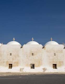White-washed wall and Dome roof