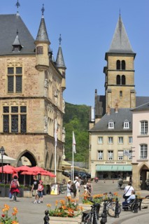 Market square with Denzelt