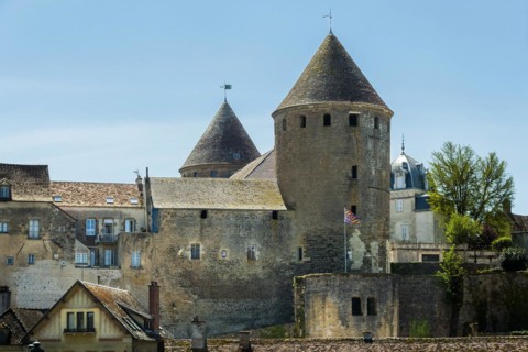 Semur en Auxois. Cote d'Or department. Morvan regional natural park. Bourgogne Franche Comte. France
