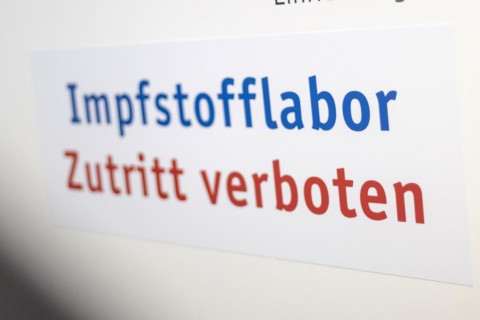 Vaccine laboratory at the Hagen Vaccination Centre