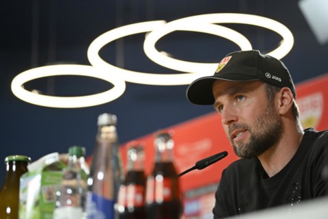 Press conference with coach Sebastian Hoeness VfB Stuttgart