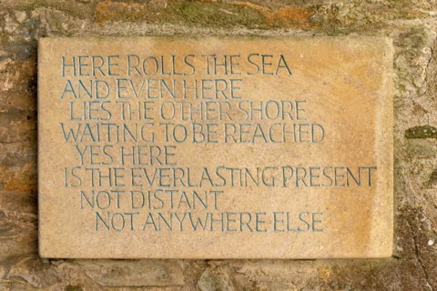 Transcription carved on stone tablet of quotation by Rabindranath Tagore