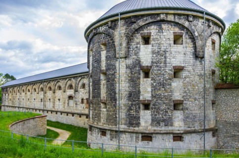 The stone citadel of the Wilhelmsburg on the Michelsberg