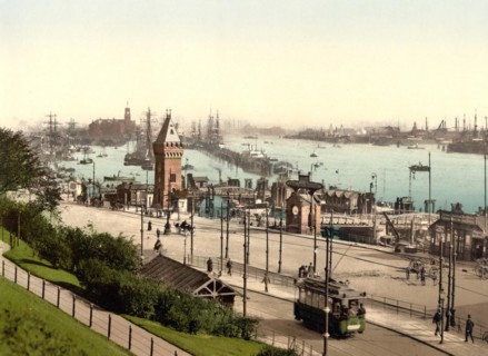 The landing stage in St Pauli