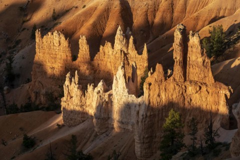 Rocks at Sunrise Point at sunrise