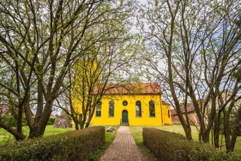 Senzke village church