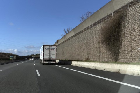 Sound barrier on the A6 towards Heilbronn