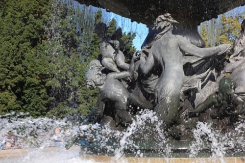 Fountain Stormy Waves by Robert Diez