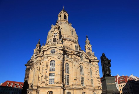 Martin Luther statue