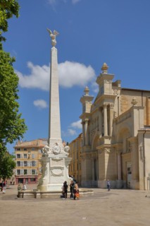 Place des Prêcheurs with ornamental fountain Fontaine des Prêcheurs and church Ste-Madeleine