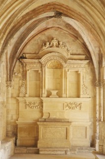 Altar in the cloister of the Romanesque monastery Cloître St-Trophime