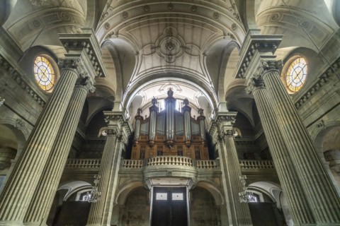 Interior and organ of the Sainte-Madeleine church in Besancon