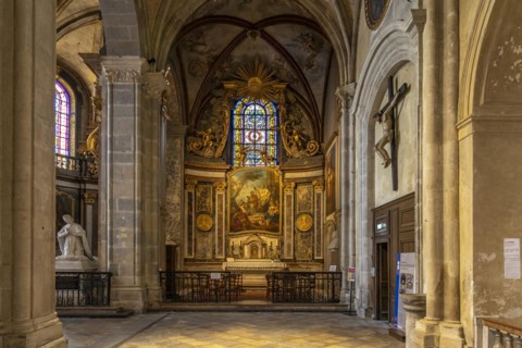 Interior of St John's Cathedral in Besancon